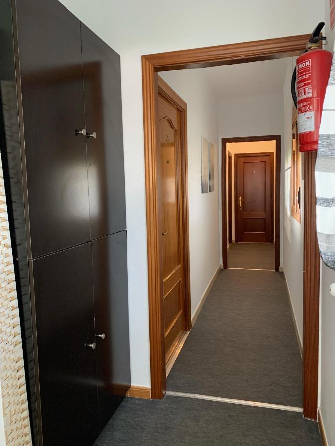 Novo Apartahotel & Restaurante Лас Кабесас де Сан Хуан Екстериор снимка